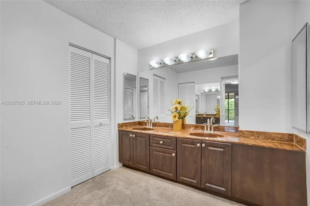 2814 N 46th Avenue Hollywood FL 33021