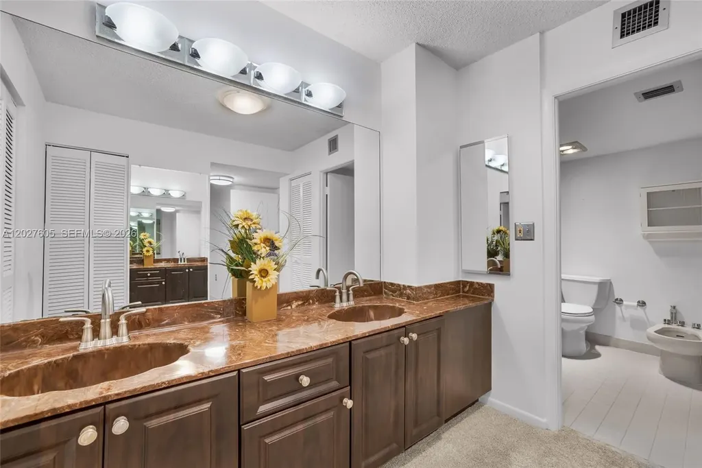 2814 N 46th Avenue Hollywood FL 33021