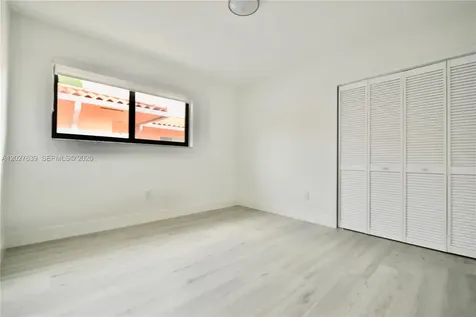 3018 SW 25th Terrace Miami FL 33133