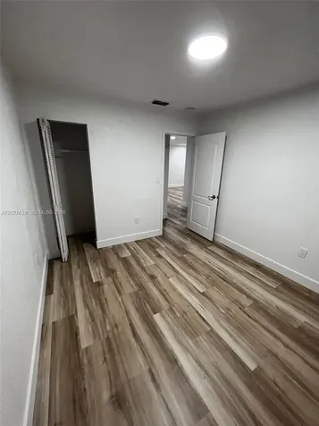 15669 SW 73rd Cir Terrace Miami FL 33193