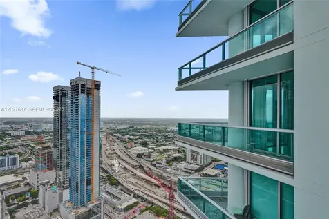 900 Biscayne Boulevard Miami FL 33132