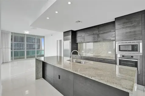 900 Biscayne Boulevard Miami FL 33132