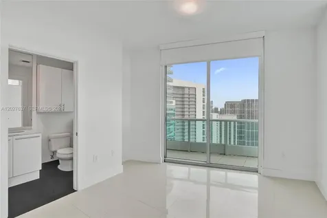 900 Biscayne Boulevard Miami FL 33132