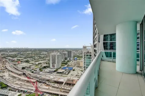900 Biscayne Boulevard Miami FL 33132