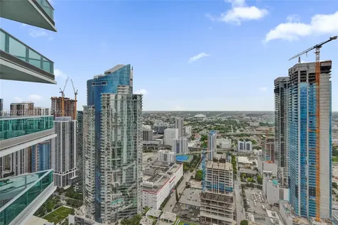 900 Biscayne Boulevard Miami FL 33132