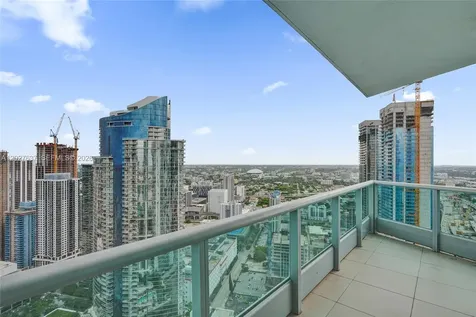 900 Biscayne Boulevard Miami FL 33132