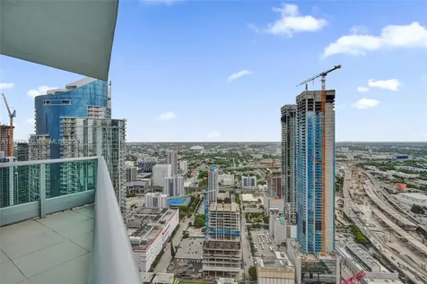 900 Biscayne Boulevard Miami FL 33132