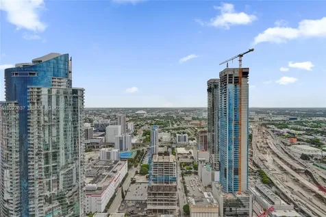 900 Biscayne Boulevard Miami FL 33132