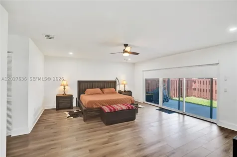 8946 SW 150th Ct Circle E Miami FL 33196