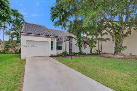 8946 SW 150th Ct Circle E Miami FL 33196