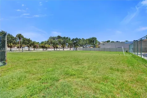 8946 SW 150th Ct Circle E Miami FL 33196