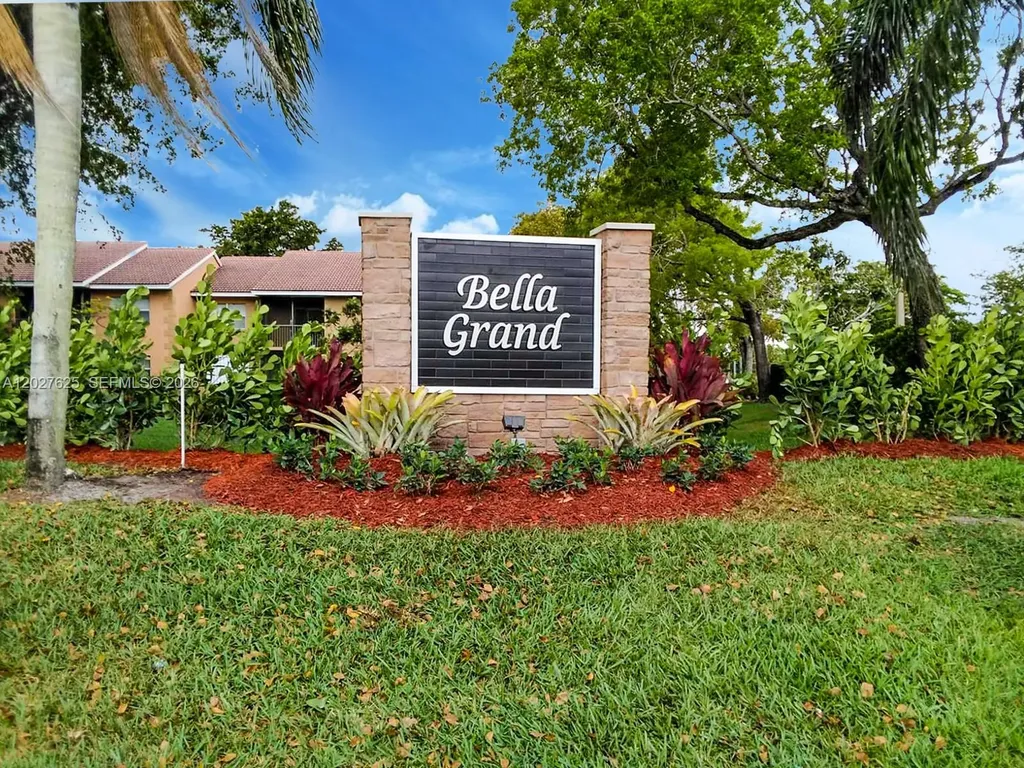 767 NW 104th Avenue Pembroke Pines FL 33026