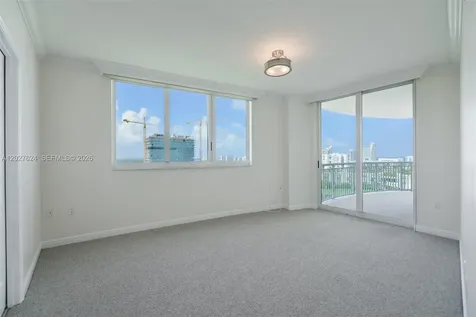 1745 E Hallandale Beach Boulevard Hallandale Beach FL 33009