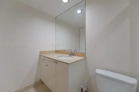 1745 E Hallandale Beach Boulevard Hallandale Beach FL 33009