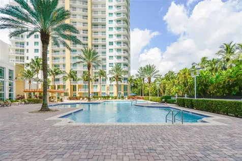 1745 E Hallandale Beach Boulevard Hallandale Beach FL 33009