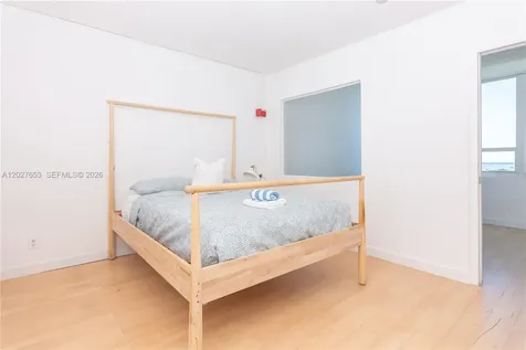 5445 Collins Avenue Miami Beach FL 33140