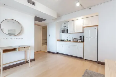 5445 Collins Avenue Miami Beach FL 33140
