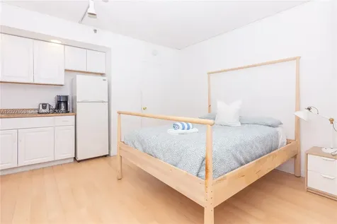 5445 Collins Avenue Miami Beach FL 33140