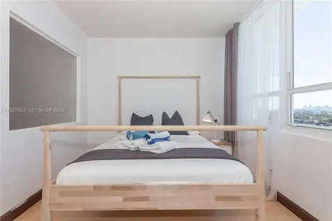 5445 Collins Avenue Miami Beach FL 33140
