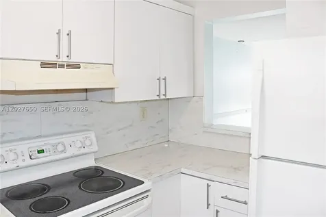 15006 SW 80th Terrace Miami FL 33193