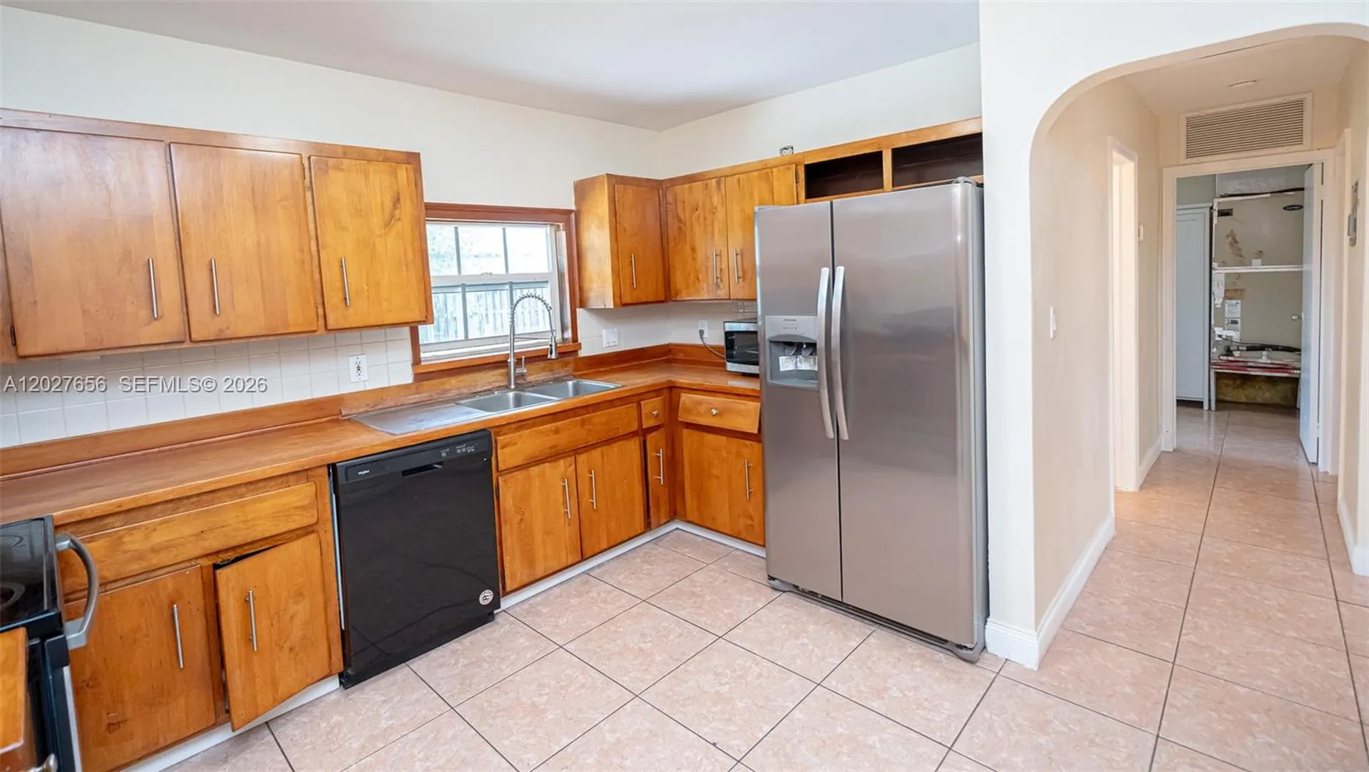 5613 Pierce Street Hollywood FL 33021