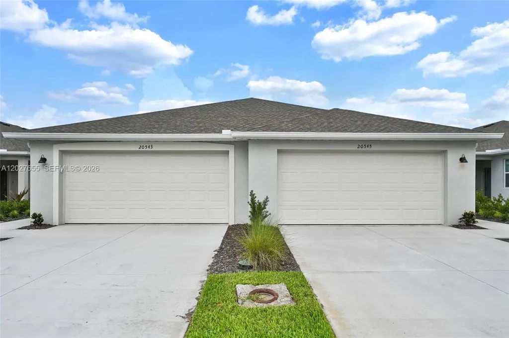 20545 Hazelnut Court Lehigh Acres FL 33936
