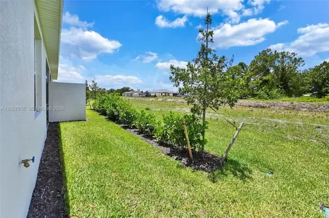 20545 Hazelnut Court Lehigh Acres FL 33936