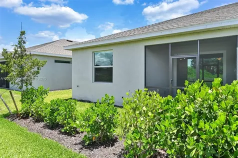 20545 Hazelnut Court Lehigh Acres FL 33936