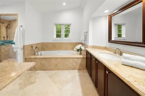 1776 Michigan Avenue Miami Beach FL 33139