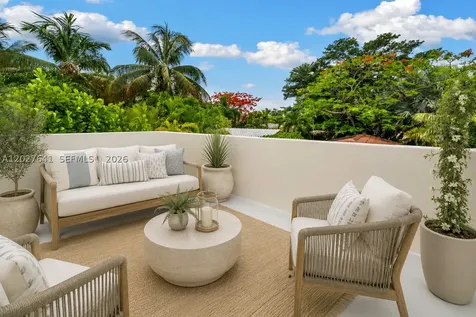 1776 Michigan Avenue Miami Beach FL 33139