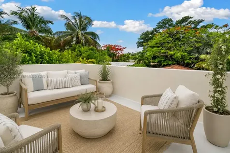 1776 Michigan Avenue Miami Beach FL 33139
