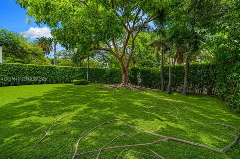 1776 Michigan Avenue Miami Beach FL 33139