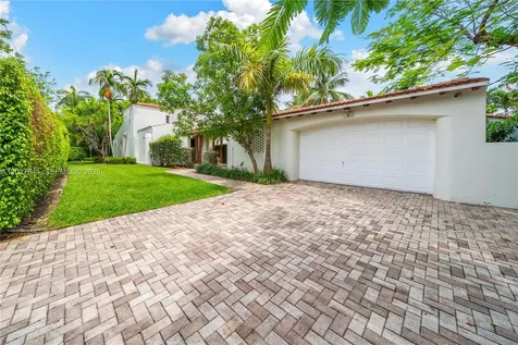1776 Michigan Avenue Miami Beach FL 33139