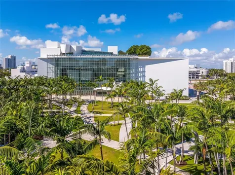 1776 Michigan Avenue Miami Beach FL 33139