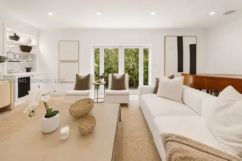 1776 Michigan Avenue Miami Beach FL 33139