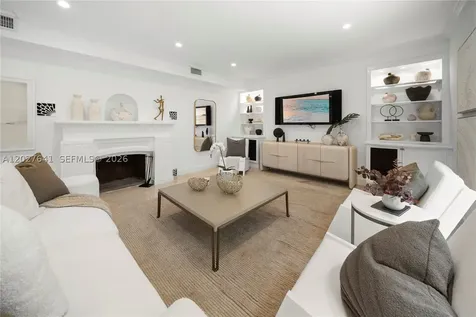 1776 Michigan Avenue Miami Beach FL 33139