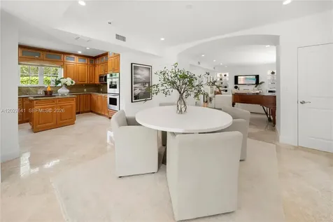 1776 Michigan Avenue Miami Beach FL 33139