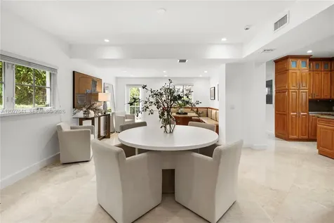 1776 Michigan Avenue Miami Beach FL 33139