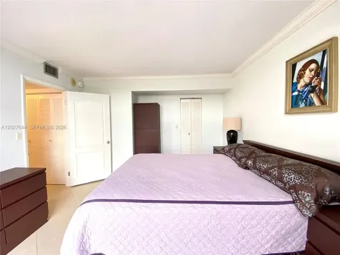 20505 E Country Club Drive Aventura FL 33180