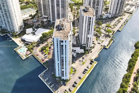20505 E Country Club Drive Aventura FL 33180