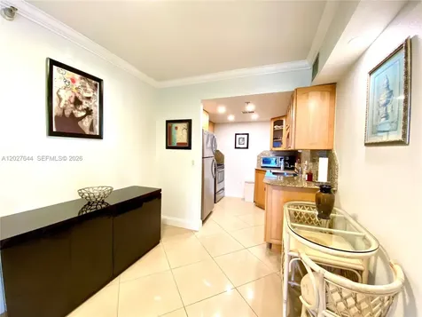 20505 E Country Club Drive Aventura FL 33180
