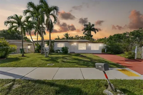 4917 SW 43rd Terrace Dania Beach FL 33314