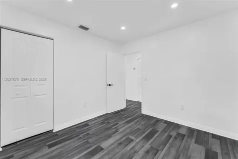 4917 SW 43rd Terrace Dania Beach FL 33314