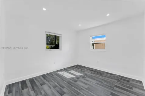 4917 SW 43rd Terrace Dania Beach FL 33314