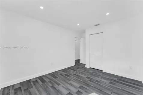 4917 SW 43rd Terrace Dania Beach FL 33314
