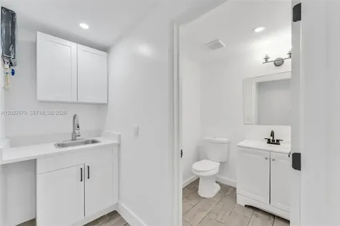 4917 SW 43rd Terrace Dania Beach FL 33314