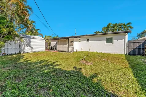 4917 SW 43rd Terrace Dania Beach FL 33314