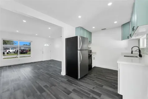 4917 SW 43rd Terrace Dania Beach FL 33314