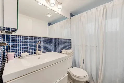 2792 SW 22nd Avenue Miami FL 33133