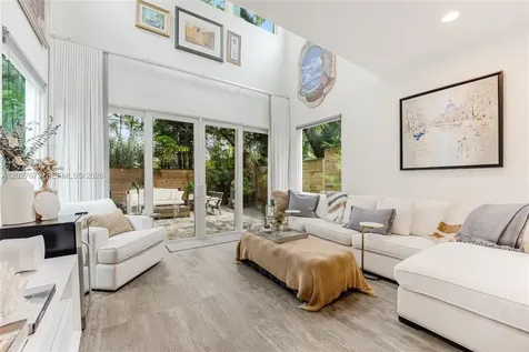 2792 SW 22nd Avenue Miami FL 33133